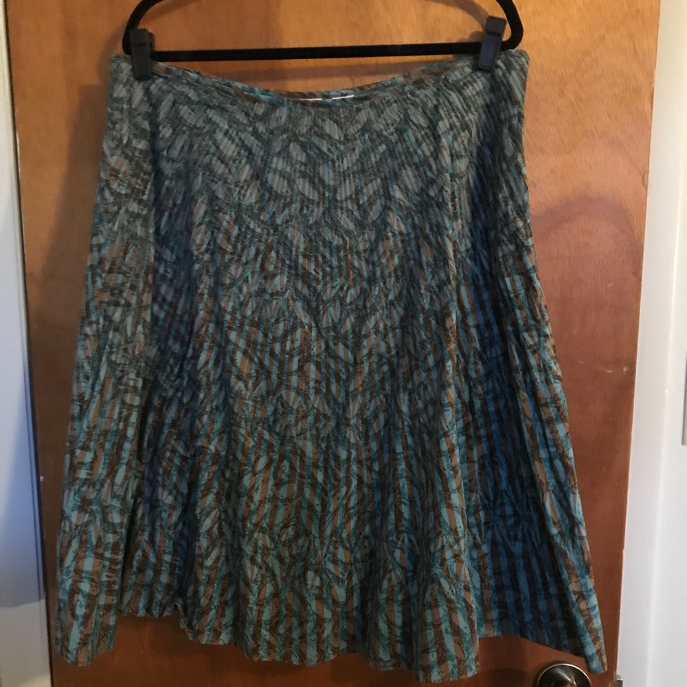 A line skirt